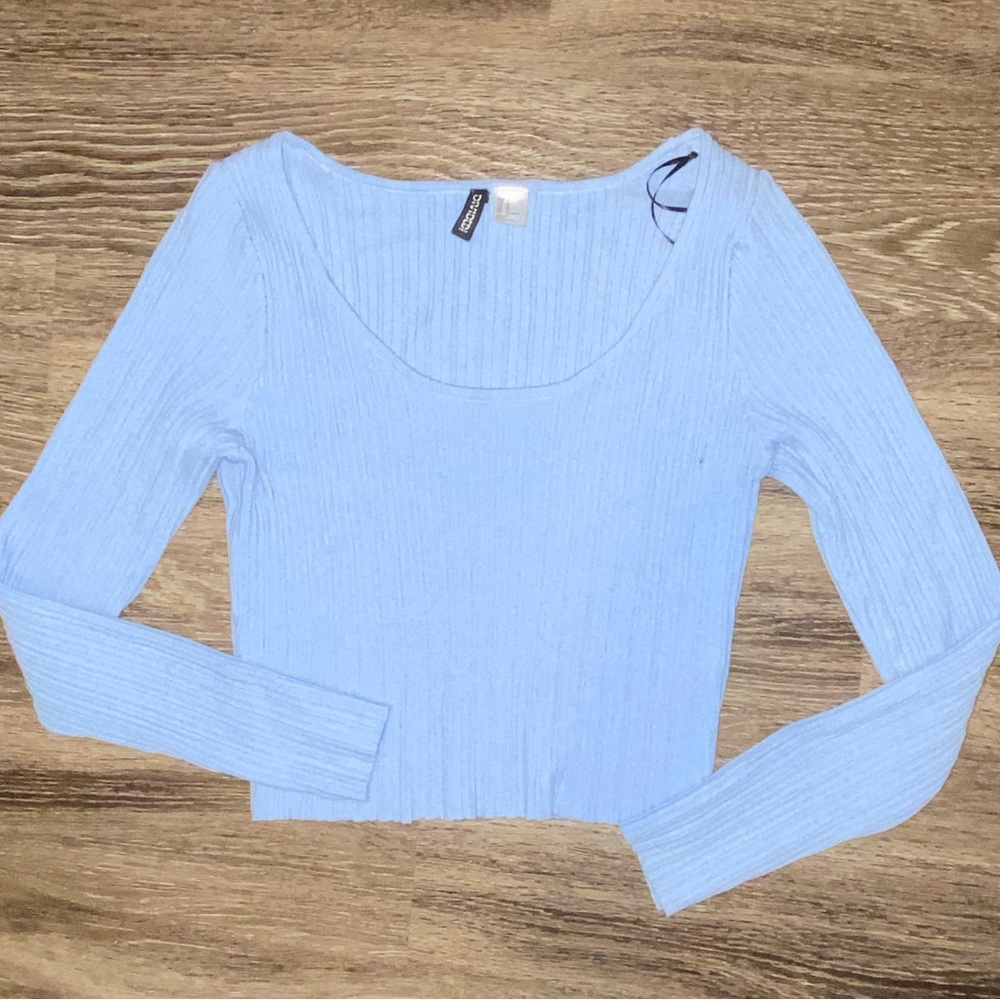 H&M long sleeve cropped top